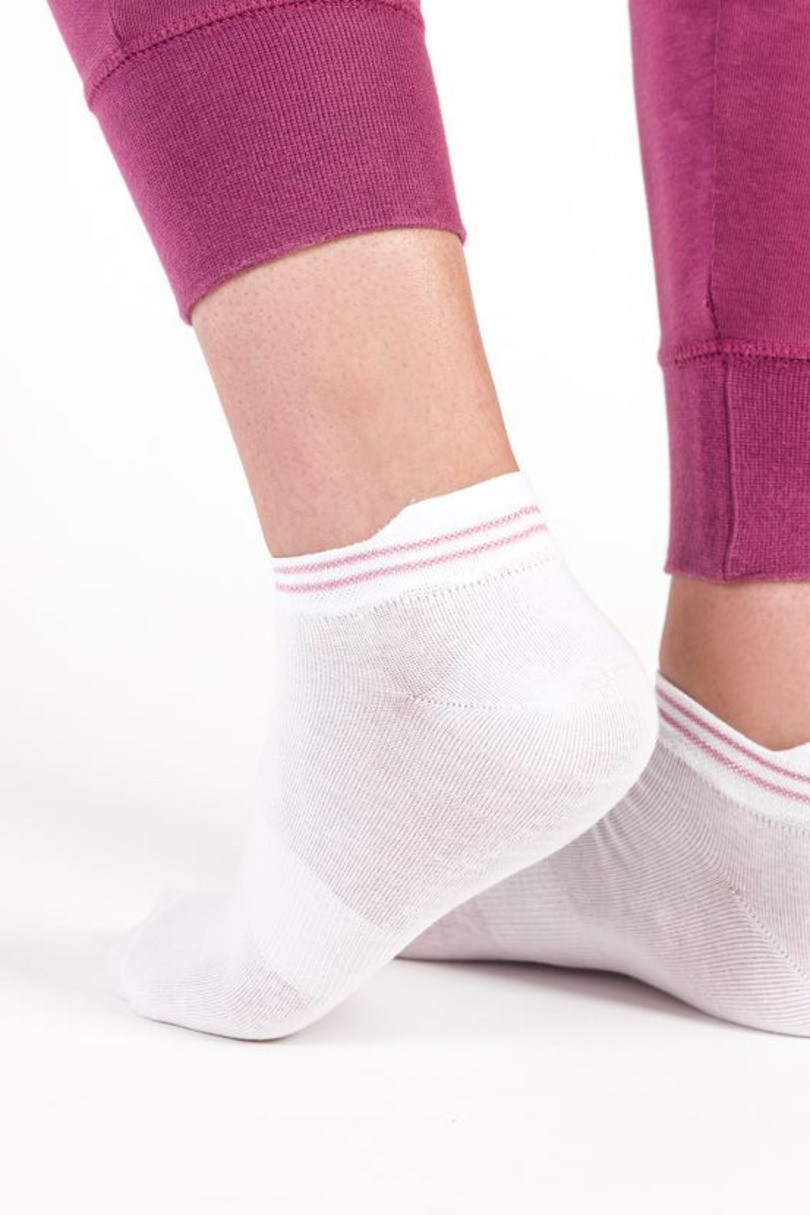 Dámské kotníkové ponožky s lurexem 091 bílá/růžová 35-37