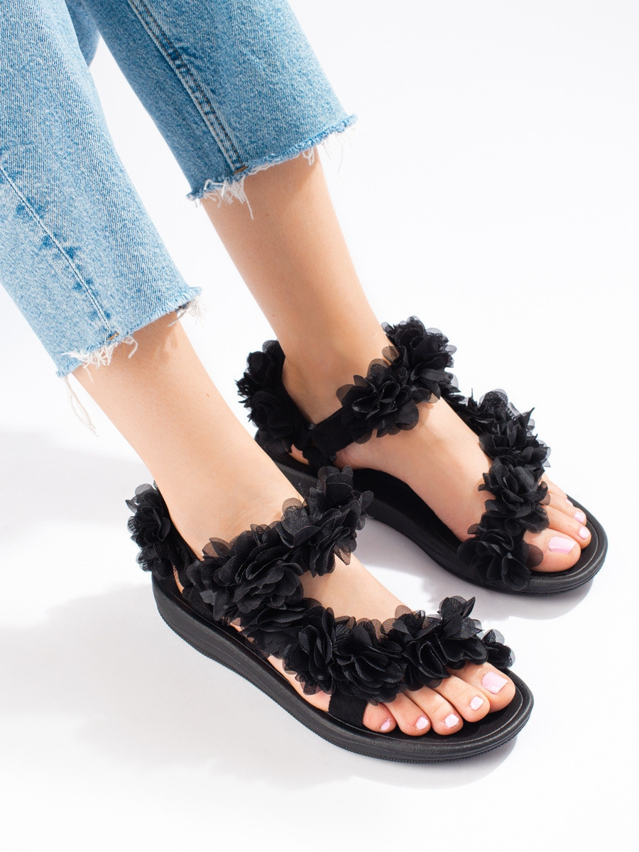 Stylové černé sandály dámské bez podpatku 37