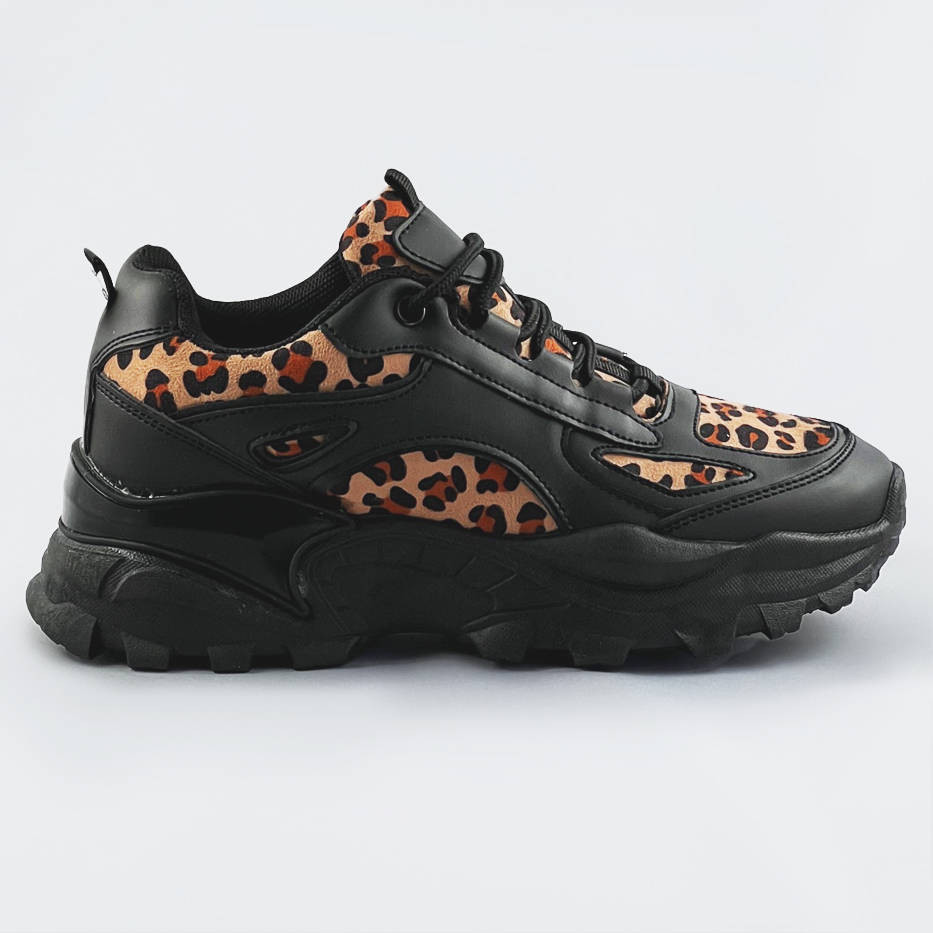 Černé dámské sportovní boty se vsadkami s panteřím vzorem (6370) odcienie czerni XL (42)