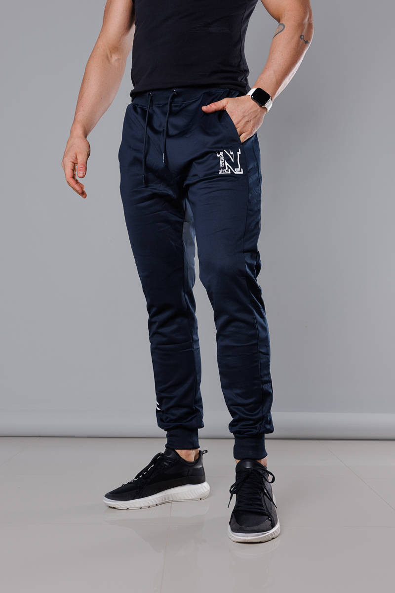 Tmavě modré pánské teplákové kalhoty s potiskem (8K178-25) odcienie niebieskiego XL