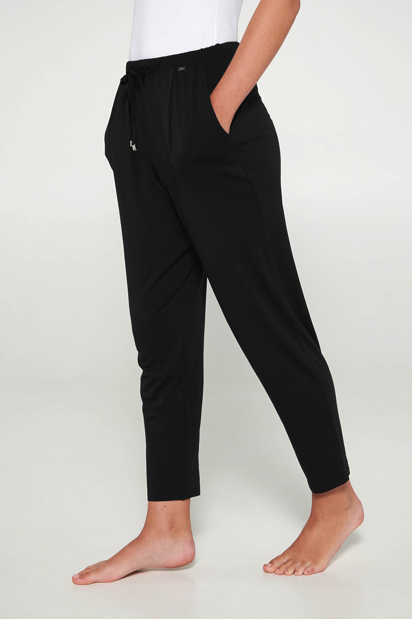 Vamp - Jednobarevné dámské kalhoty 20211 - Vamp black XL
