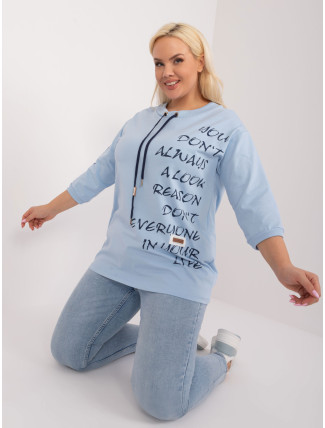 Světle modrá halenka plus size s 3/4 rukávy