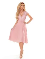 Šifonové šaty s krajkovým výstřihem Numoco LINDA - růžové