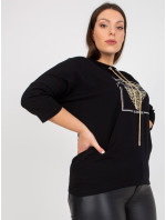 Černá halenka plus size velikosti pro každodenní nošení s potiskem