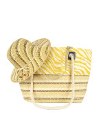 Art Of Polo Bag&Hat Tr22102-1 White/Light Yellow