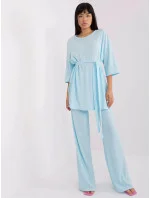 Světle modrý ležérní set s oversize halenkou
