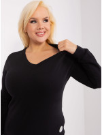 Černá dámská halenka plus size s výstřihem