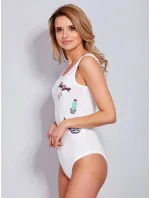 Eru bavlněné body s ozdobnými nášivkami